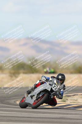 media/Nov-16-2025-Race Pace (Sun) [[8c5fa54630]]/Verified Riders/7-Turn 4 (1155am)/